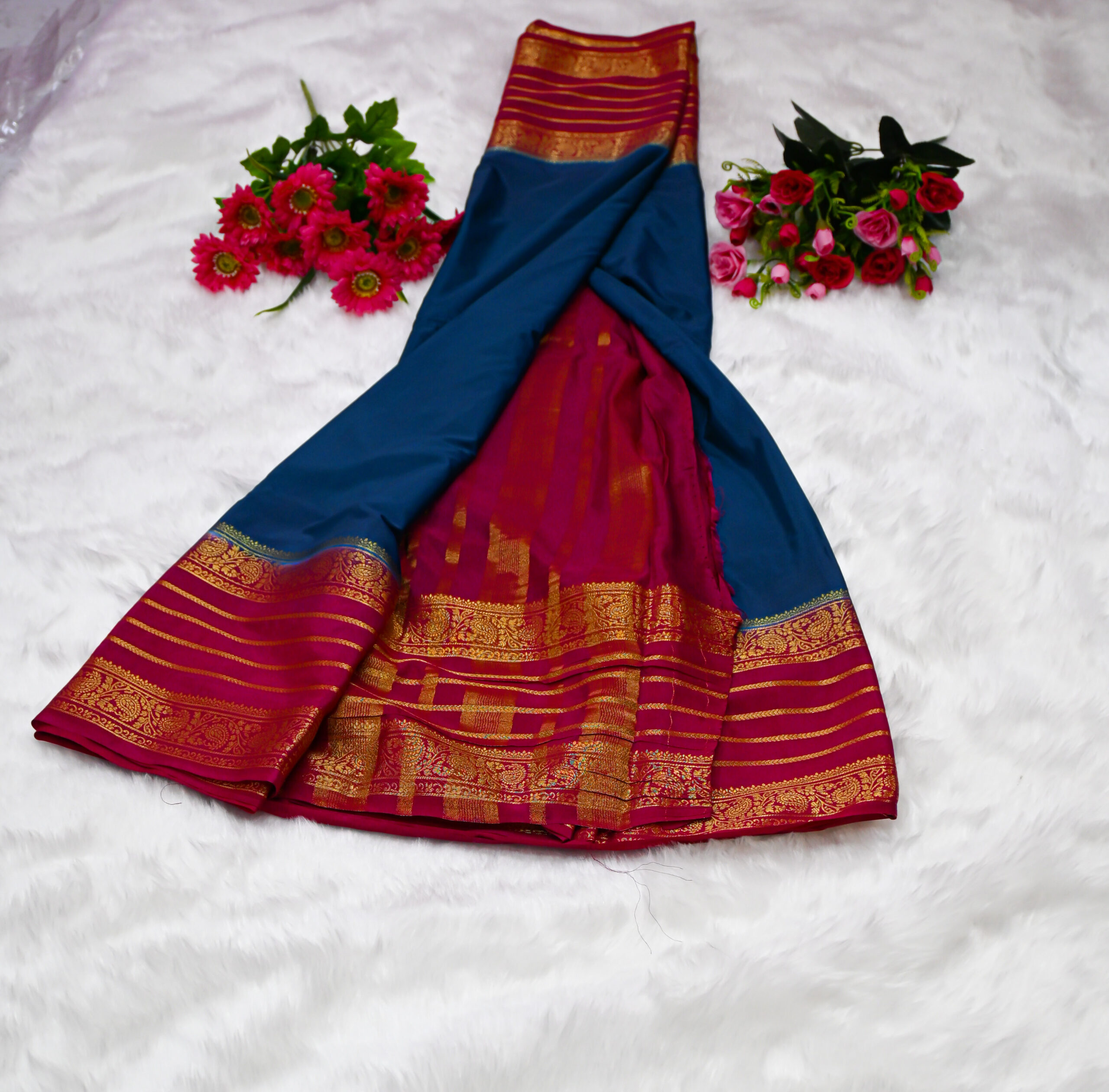 Premium Crepe Saree with Rich Woven Zari Border & Matching Blouse