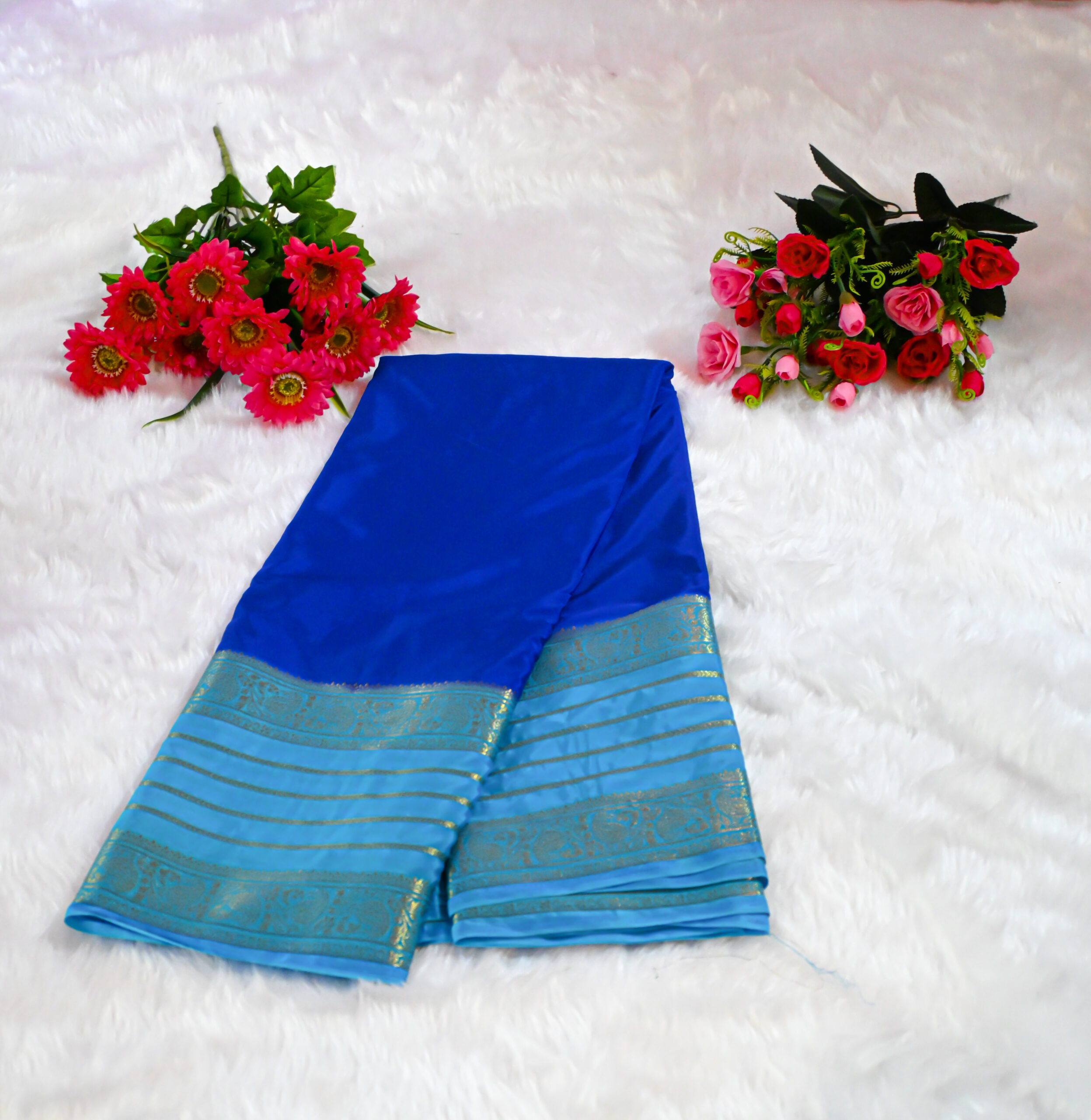 Premium Crepe Saree with Rich Woven Zari Border & Matching Blouse