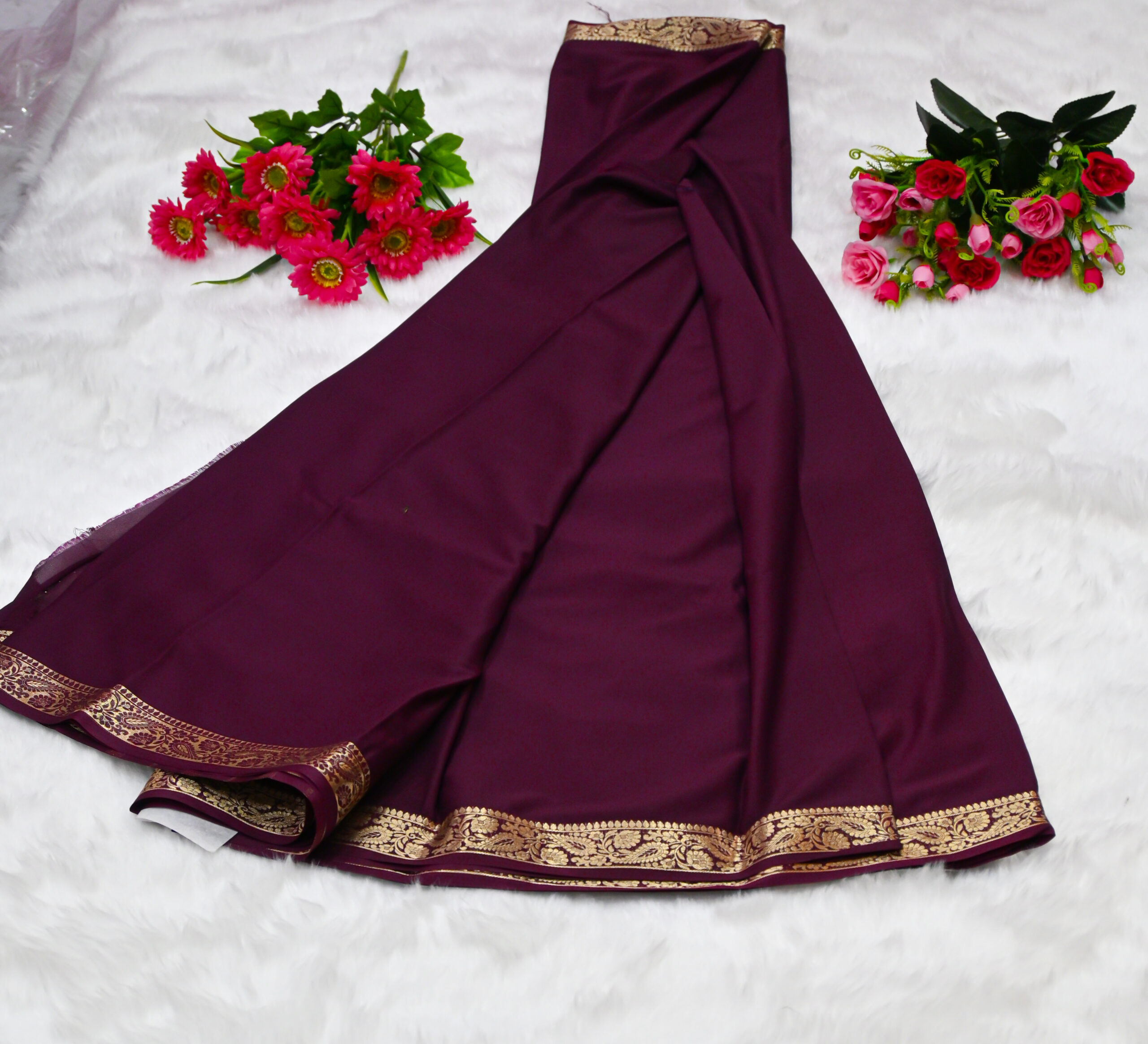 Premium Crepe Saree with Rich Woven Zari Border & Matching Blouse